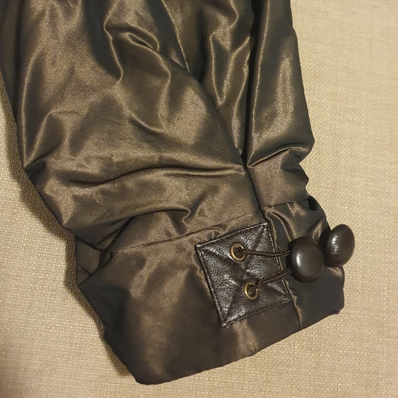 Danier Thinsulate Bomber with Removable Rabbit Fur Collar 2XS Brown - Picture 13 of 16